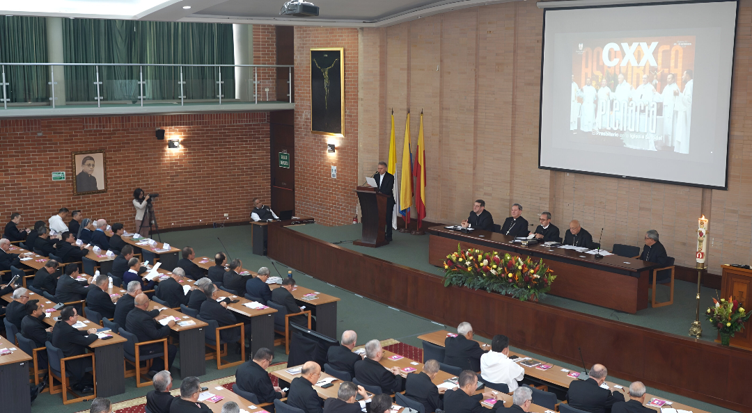 Obispos y presbíteros, en escucha fraterna