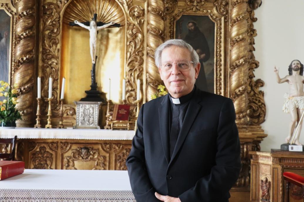 Cinco décadas de respuesta generosa al Señor, entre el pastoreo y la vida académica