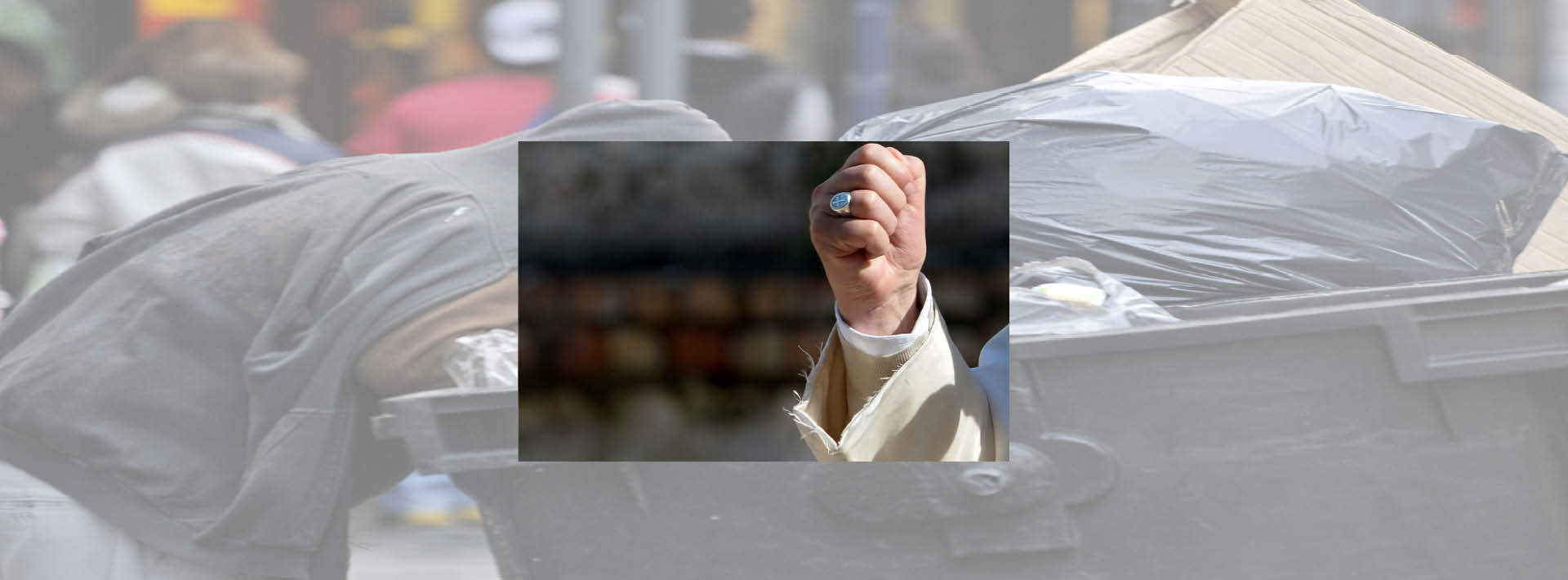 El Papa de la ropa raída