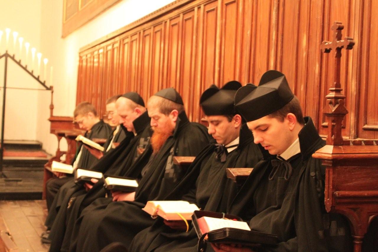 Fin de semana para jóvenes en monasterio escocés