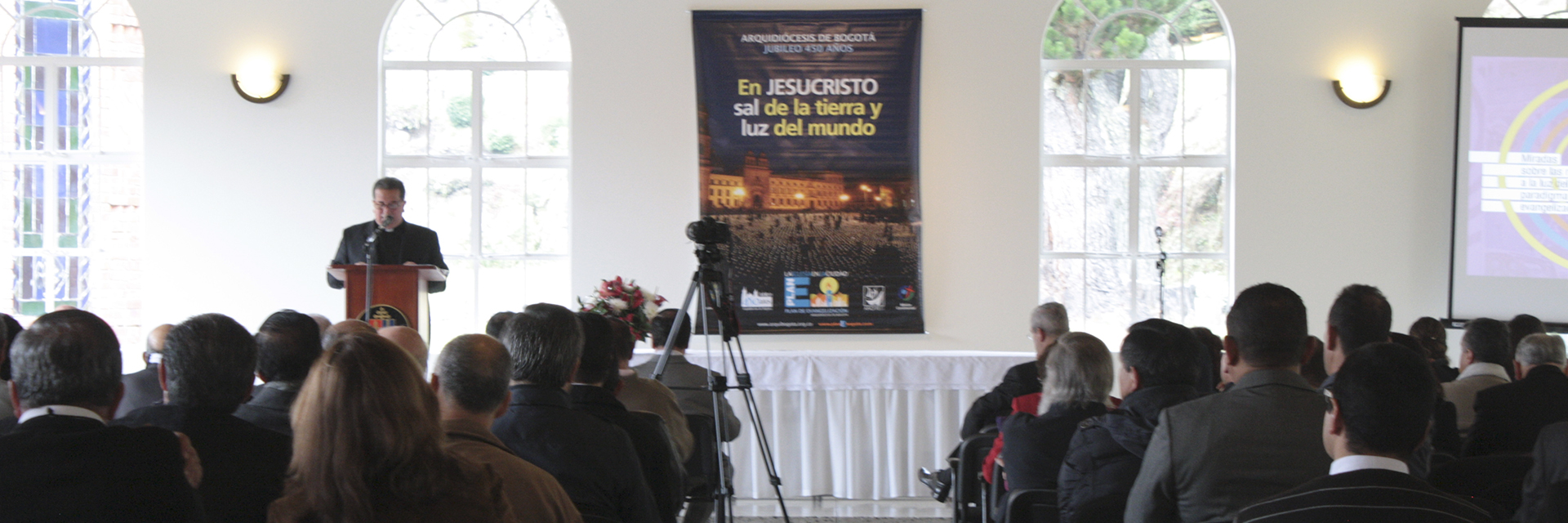 "Debemos salir al encuentro de Dios en la ciudad y ser testigos de la capacidad transformadora de su gracia"