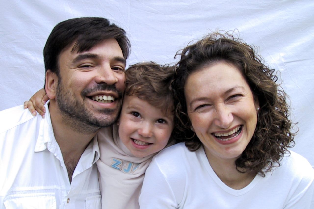 Ser criados por padre y madre sí importa