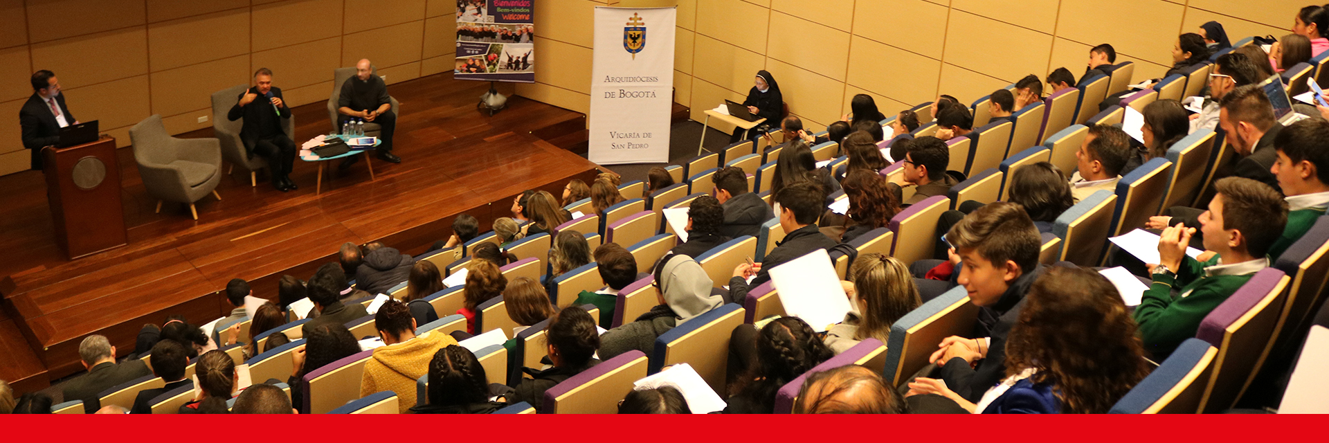 Se realizó con éxito el conversatorio La alegría de la verdad en la escuela