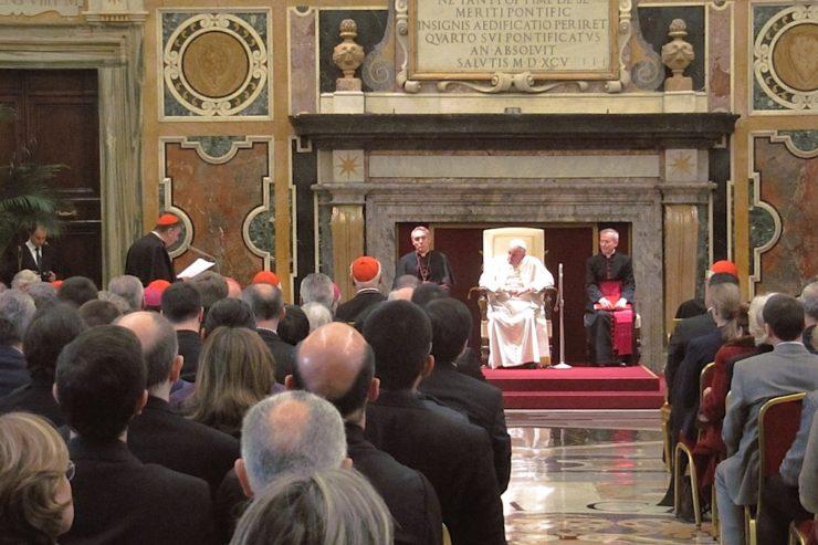 El Papa Francisco entregó el Premio Ratzinger 2016