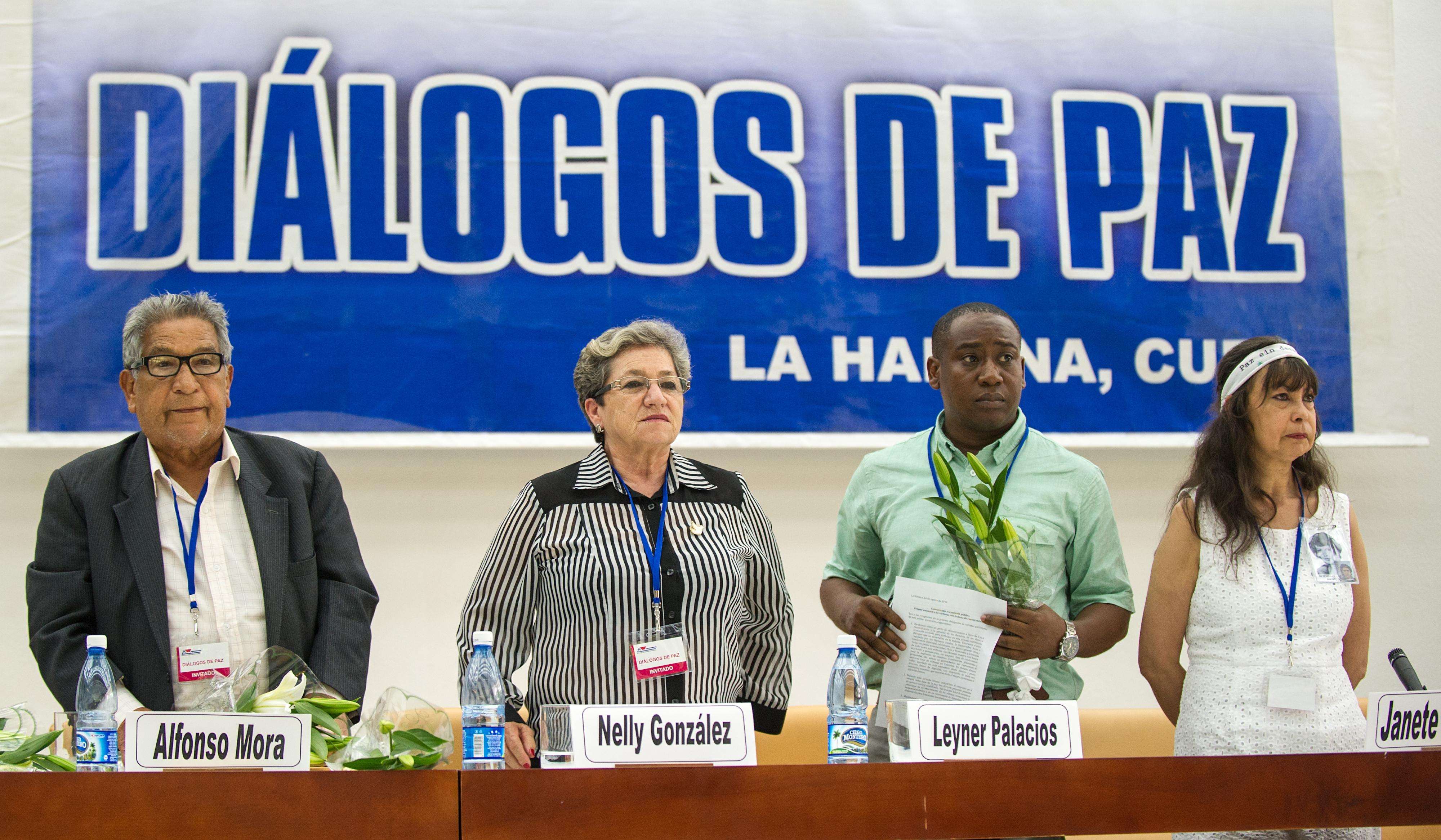 Monseñor Castro viaja a la Habana