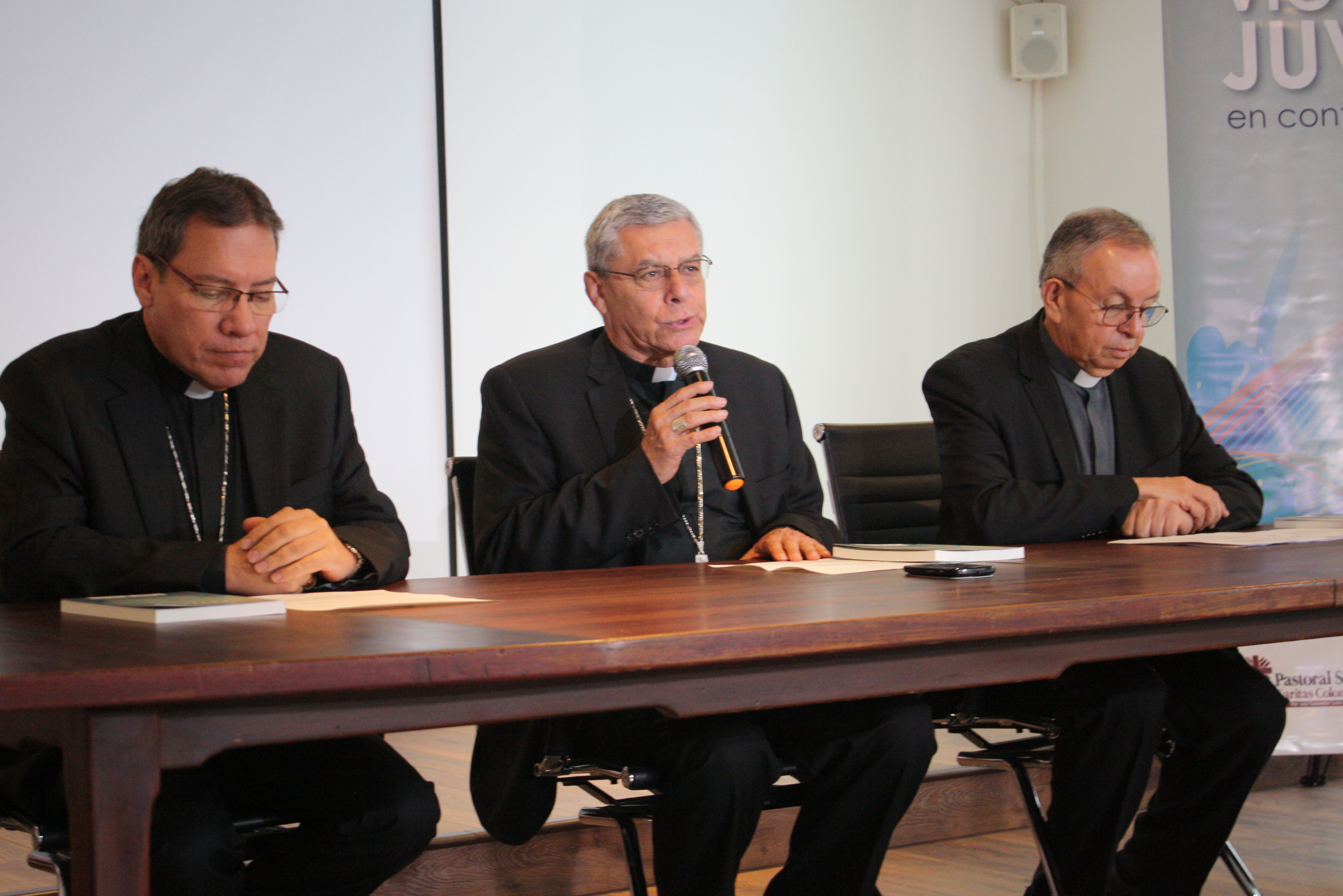 La Iglesia presenta estudios sobre las causas de la violencia juvenil en Colombia