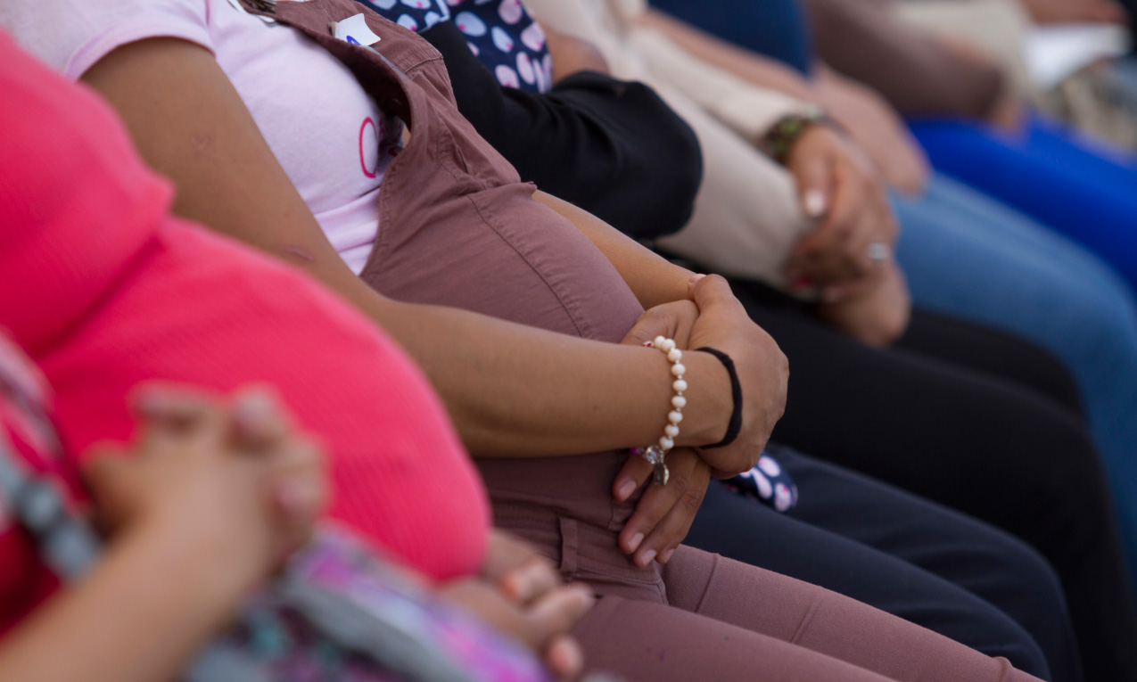 Vientres de alquiler = tráfico de personas