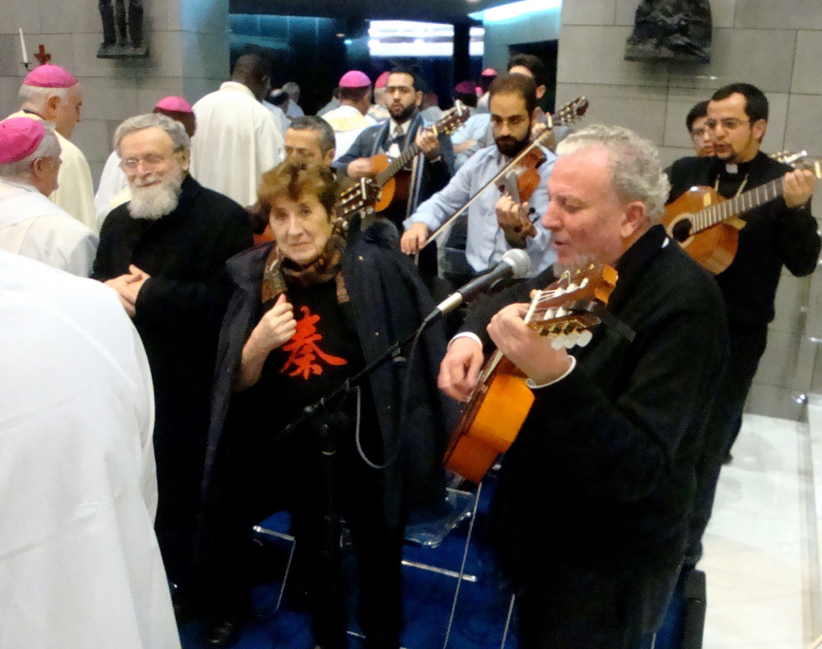 El Camino se viste de luto por Carmen