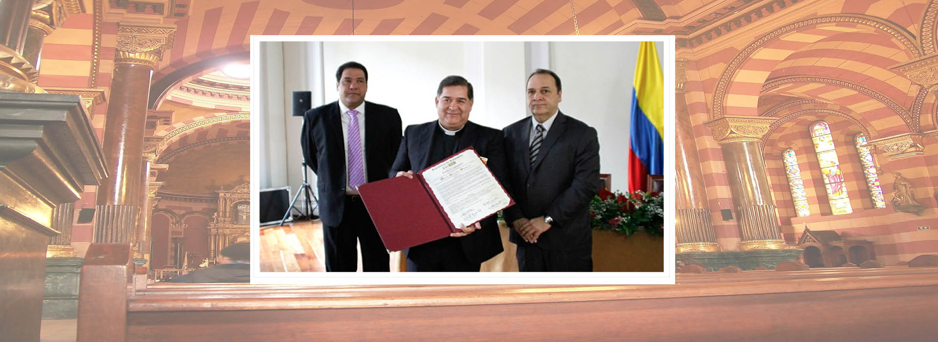 Reconocimiento a la Iglesia a través de la obra de monseñor Gabriel Londoño Sepúlveda