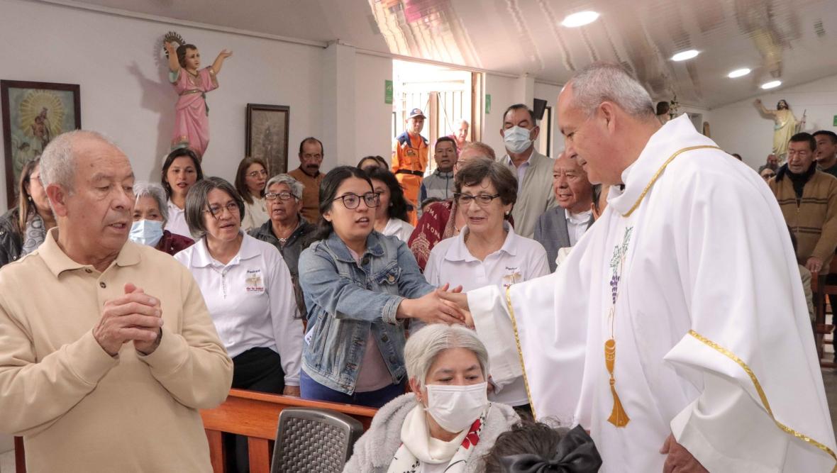Parroquia San Juan María Vianney: una comunidad con profunda fe eucarística y amor por sus sacerdotes
