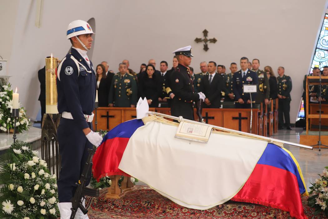 Un adiós lleno de gratitud y esperanza: Homenaje a monseñor Víctor Manuel Ochoa Cadavid 