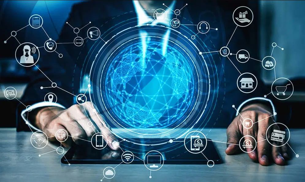 La inteligencia artificial tiene que servir a la humanidad, pero no sustituirla"