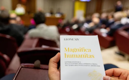 El Papa León XIV pide a la ONU afrontar el mal uso de la IA para promover la dignidad humana