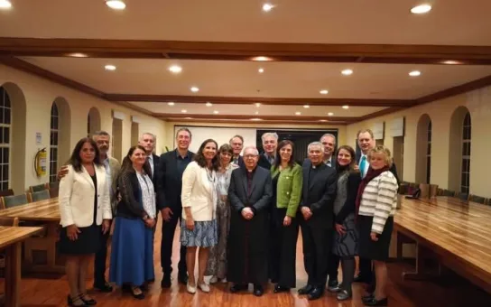 «Los matrimonios son esperanza para la Iglesia y para el mundo»