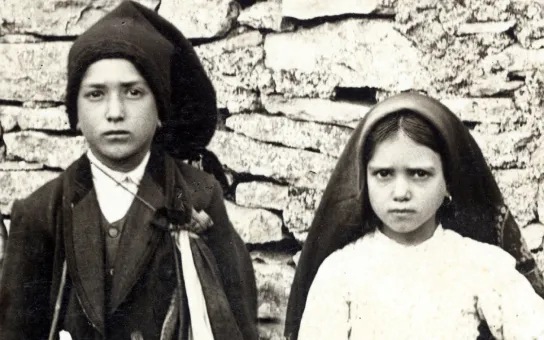 Hoy se celebra a San Francisco y Santa Jacinta Marto, los pastorcitos de Fátima