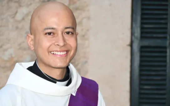 Joven colombiano enfermo de cáncer es ordenado presbítero en España  