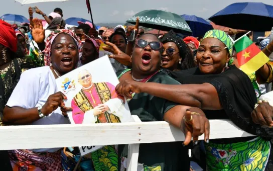 El Papa en Bamenda, rezando por el don de la paz y la reconciliación