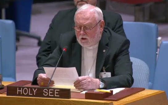 Que una paz justa y duradera ponga fin a la trágica guerra en Ucrania: monseñor Gallagher