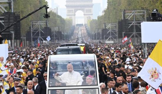 Humilde heraldo del Evangelio - Papa León en Francia