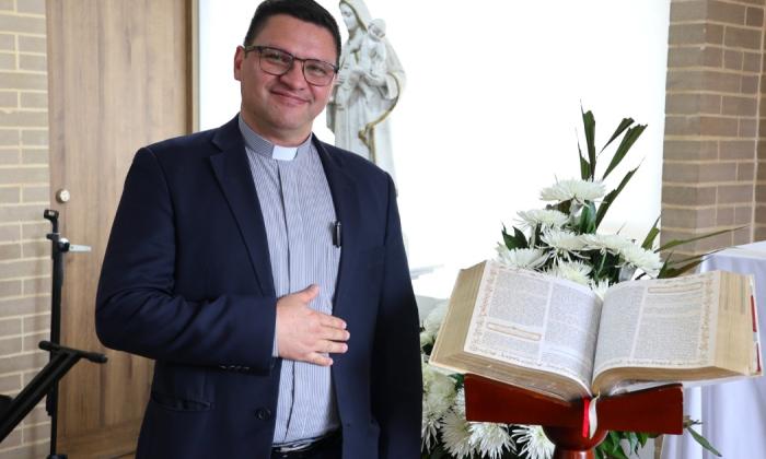 El padre Pedro Nel Cancino asume la coordinación de la Animación Bíblica