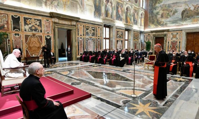 Papa reafirma compromiso de la Iglesia para dar justicia a las víctimas de abusos