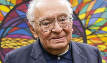 Gustavo Gutiérrez, en el congreso de Cáritas, presentará a los 300 delegados de la Asamblea una ponencia sobre la expresión “Iglesia pobre para los pobres”, utilizada por el papa Francisco en los primeros días del pontificado.