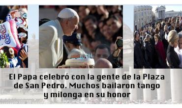 El Papa celebró su 78 cumpleaños con la gente de la Plaza de San Pedro