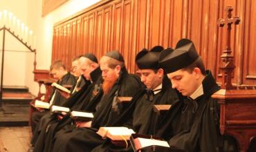 Fin de semana para jóvenes en monasterio escocés