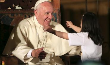 La revolución cristiana es romper la cadena del mal