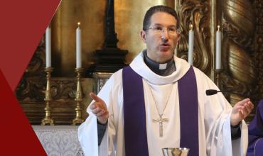 En el peligro invoqué al Señor y Él me escuchó