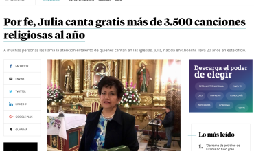 Por fe, Julia canta gratis más de 3.500 canciones religiosas al año