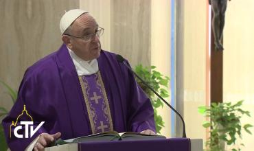 Cambiemos nuestro corazón y dejemos entrar la gracia y la misericordia de Dios