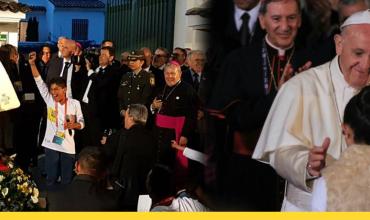 Emotivos mensajes del Papa en suelo colombiano