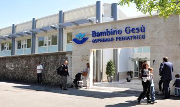 El Hospital Pediátrico Bambino Gesù experimenta un importante crecimiento médico y científico