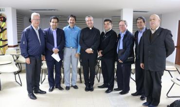 El Vicario que congrega y enseña