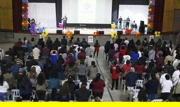 Nuestra Iglesia un hogar seguro y nuestra casa un entorno protector