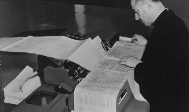 La navegación en la Internet se le debe un jesuita