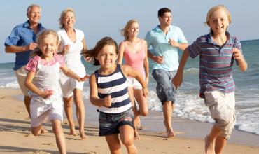 Llegaron las vacaciones escolares, y ¿qué hacer con los niños ?