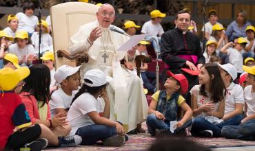 Las pequeñas cartas que recibe el Papa