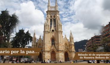 Unámonos  al Rosario por la paz…