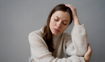 8 formas en que tu oración puede combatir la «pandemia de ansiedad» 