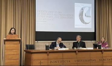 'Iglesia en diálogo', publicación editada por la Pontificia Universidad Santa Cruz de Roma