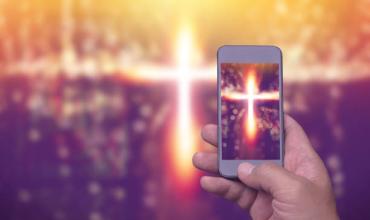 Iniciativas digitales para acompañar con la oración a los cardenales en el cónclave 