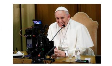 El Papa en comunicación virtual