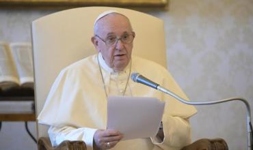 Papa alienta a “aceptar no ser protagonistas, sino solo testigos”