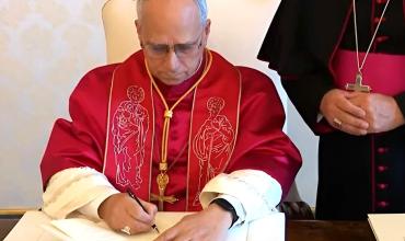  Papa León XIV firma su primera exhortación apostólica: “Dilexi te”, sobre el amor a los pobres