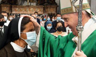 Hermana Gloria Narváez con el Papa