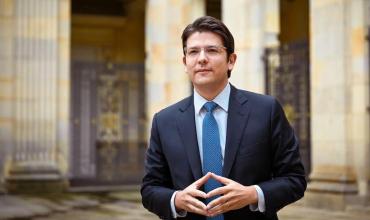 Oremos por el eterno descanso de Miguel Uribe Turbay