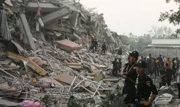 Birmania y Tailandia siguen buscando desaparecidos por el terremoto mientras aumentan los muertos