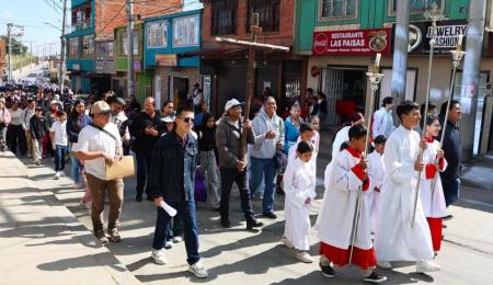 Viacrucis juvenil en Ciudad Bolívar: fe, esperanza y alegría